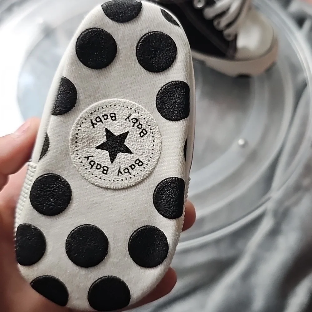 I Baby Black and White Sneakers - Picture 7 of 7